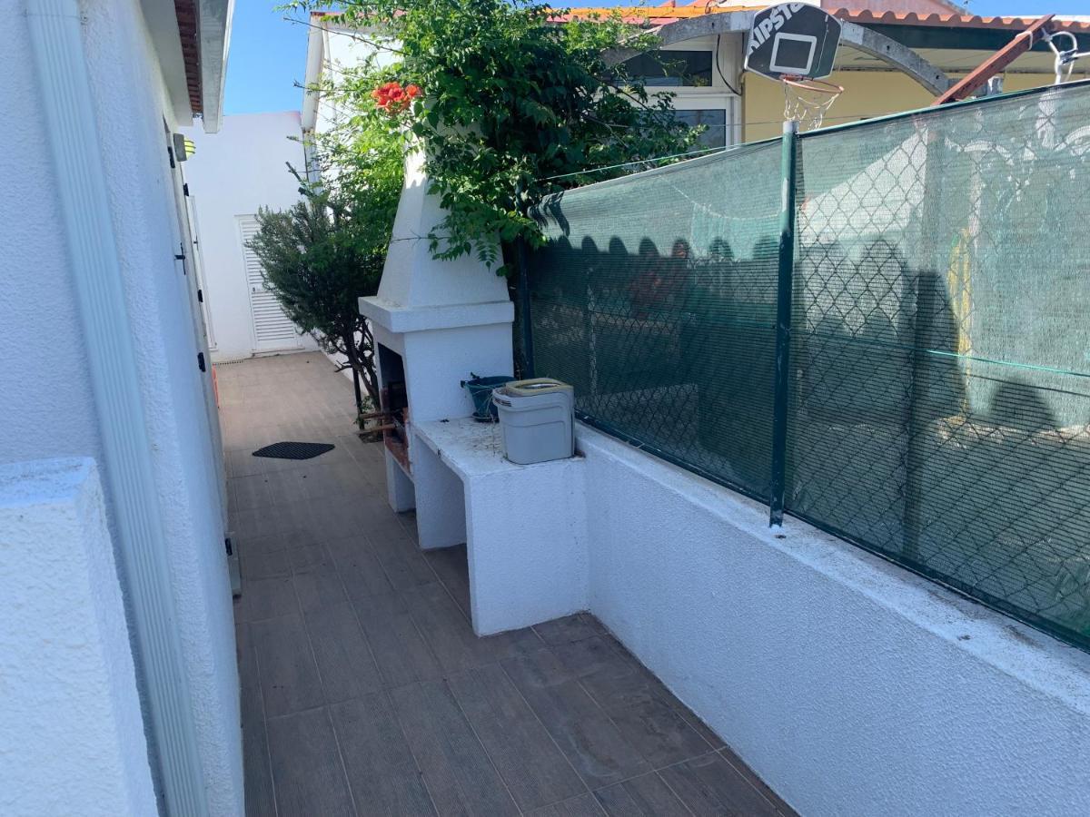 Aroeira Beach House المظهر الخارجي الصورة