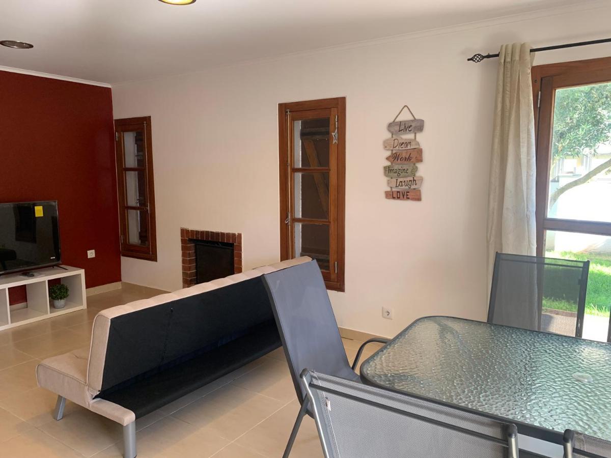 Aroeira Beach House المظهر الخارجي الصورة